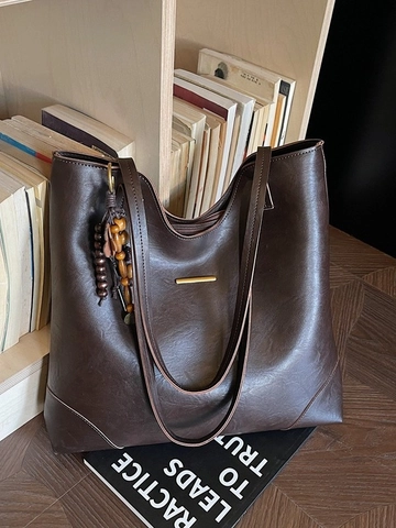 Vintage Large Capacity PU Leather Tote Bag For Women Retro Solid Color Shoulder Bag With Metal Bar And Wood Bead Pendant Commuter Bag