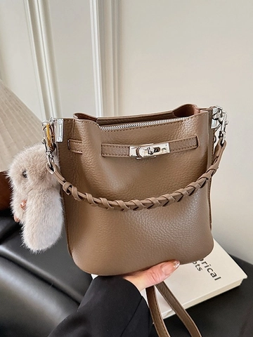 Trendy PU Leather Litchi Pattern Bucket Bag For Women Fashion Crossbody Shoulder Bag With Braided Handle Plush Rabbit Charm