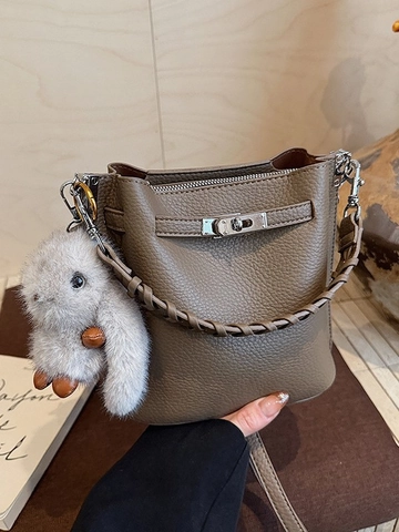 Trendy PU Leather Litchi Pattern Bucket Bag For Women Fashion Crossbody Shoulder Bag With Braided Handle Plush Rabbit Charm