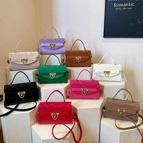 Women Wave Texture Shoulder Bag Gold Chain Lock PU Leather Crossbody Handbag Minimalist Solid Color Tote Bag For Ladies Daily