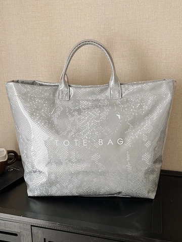 Large Capacity Shiny Snake Pattern PVC Tote Bag For Women Waterproof Fashion Handbag Casual Work Shoulder Bag Letter Print
