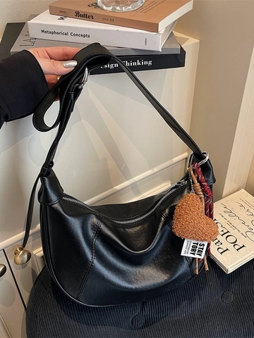 Bolso Hobo de Media Luna de Cuero PU Vintage para Mujer Casual Color Sólido Bolso de Hombro Cruzado Con Colgante de Corazón Peluche