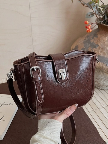 Borsa a Secchiello in Pelle PU Retro Donna Borsa a Tracolla a Catena Casual Borsa Sottobraccio con Ciondoli a Stella Cuore