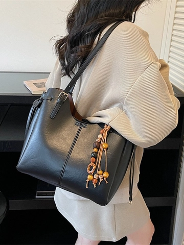 Women Large Capacity PU Leather Tote Bag Minimalist Urban Style Daily Work Shoulder Bag With Beaded Tassel Charm Retro Handbag