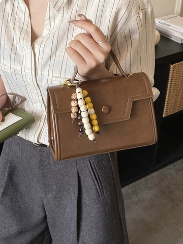 Sac à Épaule en Cuir PU Vintage pour Femmes Petit Sac Carré à Rabat avec Charme Perlé Sac de Travail Décontracté