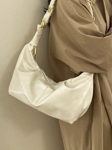 Fashion Glossy PU Leather Hobo Bag For Women Large Capacity Pleated Shoulder Bag With Chain Strap Minimalist Dumpling Bag
