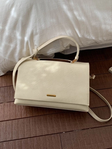 Women Minimalist PU Leather Handbag Vintage Solid Color Large Capacity Shoulder Crossbody Bag With Metal Logo Versatile