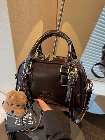 Vintage Glänzende PU-Leder Boston Tasche Für Damen Schultertasche Mit Plüsch-Anhänger Verstellbarem Riemen Alltags-Satchel