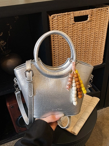 Sac Seau en Cuir PU pour Femme Avec Pendentif Perlé Sac à Bandoulière Sac à Main pour Voyage Quotidien Style Décontracté