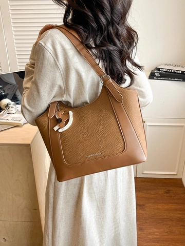 Vintage Large Capacity PU Leather Tote Bag For Women Lychee Pattern Shoulder Bag With Horse Charm Minimalist Handbag