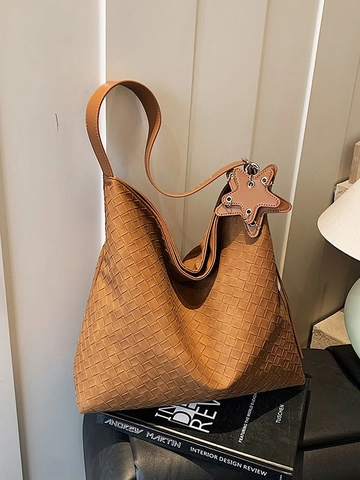 Damen Große Kapazität Gewebte PU Leder Tragetasche Mode Hobo Schultertasche Mit Sternanhänger Lässige Tägliche Pendlertasche
