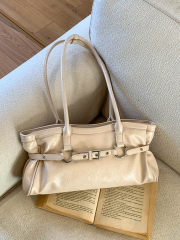 Bolso de Axila de Cuero PU Encerado al Aceite Retro para Mujer Bolso Baguette Minimalista con Decoración de Cinturón Anillo de Metal