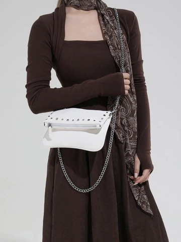 Women Rivet PU Leather Crossbody Bag Vintage Metal Chain Shoulder Bag Versatile Messenger Bag Flap Square Handbag