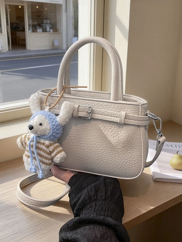Sac à Main en Cuir PU Motif Litchi pour Femme Sac Bandoulière Minimaliste Avec Bandoulière Amovible et Pendentif en Peluche
