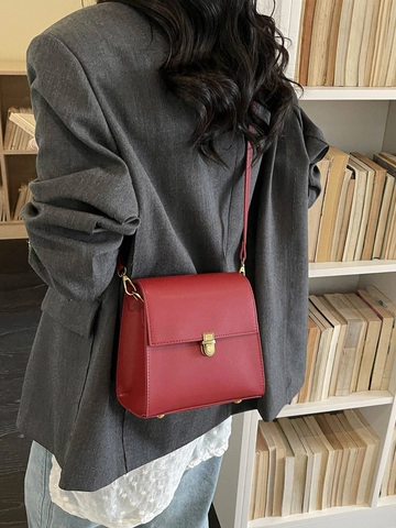 Sac Bandoulière Rétro en Cuir PU pour Femmes Sac à Épaule Carré à Rabat Simple avec Boucle en Métal pour les Trajets Quotidiens Sac à Main Carré à la Mode