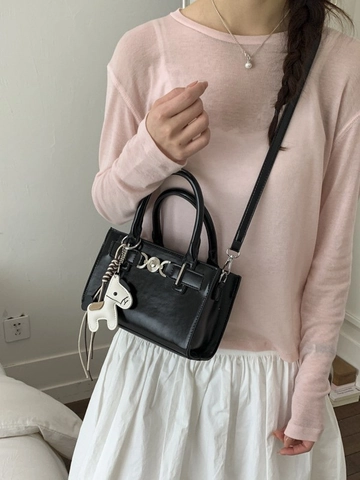Korean Style PU Leather Commuter Handbag For Women Fashion Crossbody Small Square Bag With Removable Horse Charm Top Handle