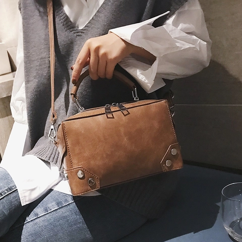 Borsa a Scatola in Pelle PU Retrò Borsa a Mano Donna Borsa a Tracolla Decorazione Rivetti Chiusura a Cerniera Piccola Borsa
