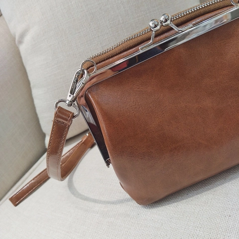 Vintage PU Leder Kiss Lock Umhängetasche Für Damen Retro Arzt Stil Einfache Schultertasche Pendler Kleine Quadratische Tasche Handtasche