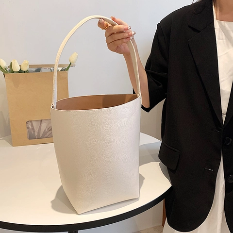 Minimalistische Damen Eimer Tasche Aus PU-Leder Große Kapazität Umhängetasche Mode Lychee-Muster Schulterhandtasche Für Pendeln Alltag