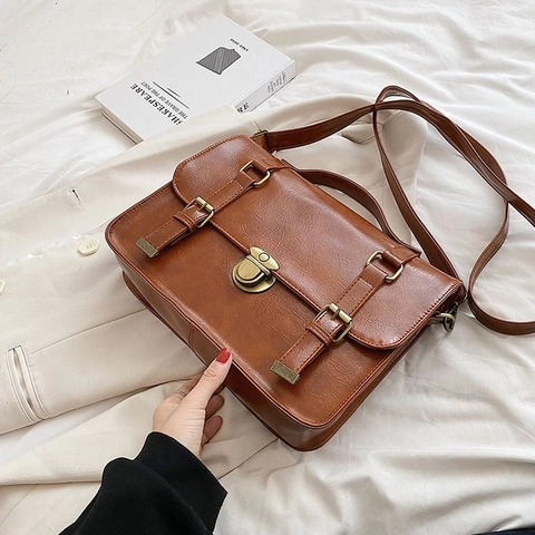 Vintage British Style Women PU Leather Messenger Bag Retro Solid Color Shoulder Bag With Buckle Strap Handbag For Daily School
