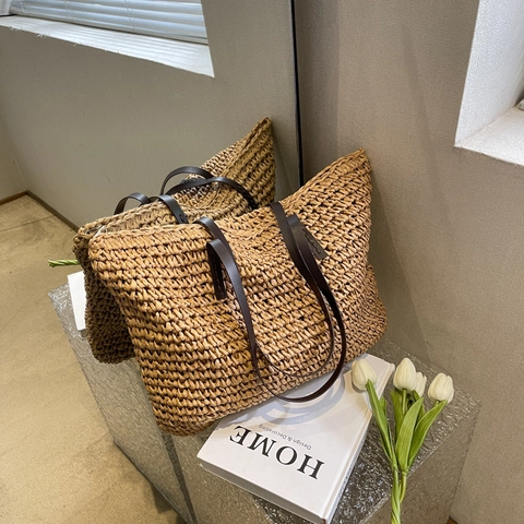 Large Capacity Straw Woven Tote Bag Women Casual Summer Beach Shoulder Bag Zipper Closure Durable Woven Vacation Handbag