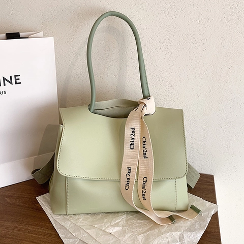 Damen Mode PU Leder Unterarmtasche Große Kapazität Umhängetasche Mit Buchstabendruck Band Dekorative Pendler Handtasche Vielseitige Klappe Crossbody Tasche
