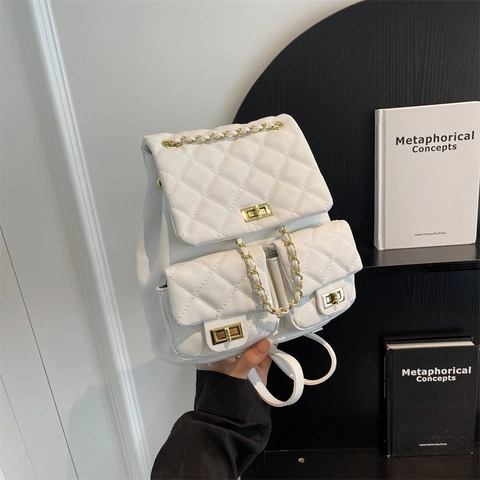 Damen Gesteppt Rucksack PU Leder Fashion Reisetasche Mit Metallkette Große Kapazität Schultertasche Mit Drehverschluss