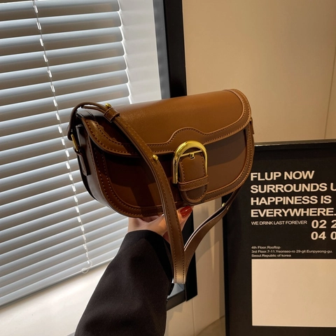 Vintage PU Leather Saddle Bag For Women With Horseshoe Buckle Minimalist Solid Color Shoulder Crossbody Bag Fashion Commuting Bag