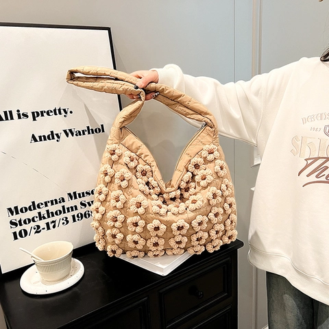 Bolso Tote Acolchado Estilo Coreano con Flores de Ganchillo 3D para Mujer Gran Capacidad de Nailon Bolso de Hombro Acolchado