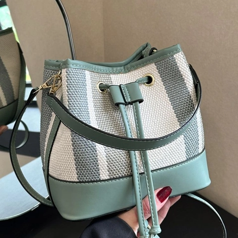 Women Striped Canvas Patchwork Bucket Bag Contrast Color Drawstring Shoulder Bag Retro Casual Crossbody Bag Fashion Handbag