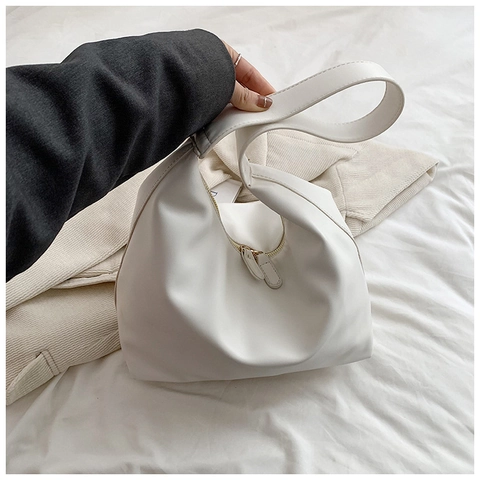Women Minimalist PU Leather Underarm Bag Retro Large Capacity Shoulder Bag Solid Color Hobo Bag For Daily Commuting