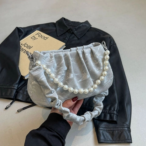 Bolso de Nube Plisado Chic Francés para Mujer Moda Cadena de Perlas Artificiales Bolso de Hombro Cuero PU Suave Bolso de Mano