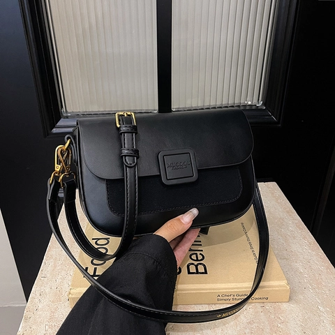 Petit Sac Carré en Cuir PU pour Femmes Vintage Minimaliste Rabat Cousu Sac à Bandoulière Tendance Mode Sacoche pour Femme