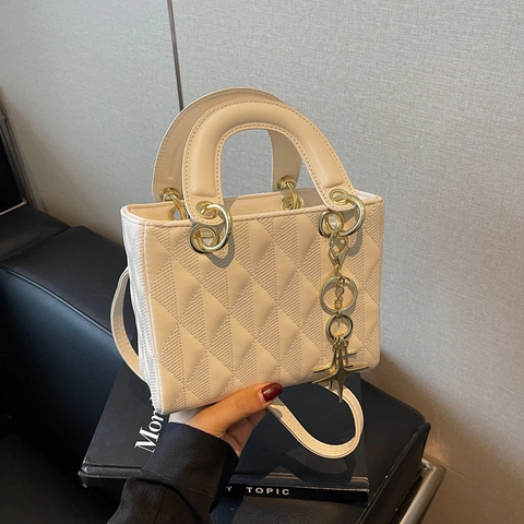 Fashion Quilted PU Leather Handbag For Women Stylish Diamond Pattern Top Handle Bag With Star Pendant Crossbody Shoulder Bag