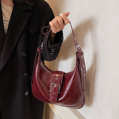Borsa a spalla sotto l'ascella in pelle PU vintage per donna Grande capacità Fibbia in metallo lucido Borsa a tracolla Hobo