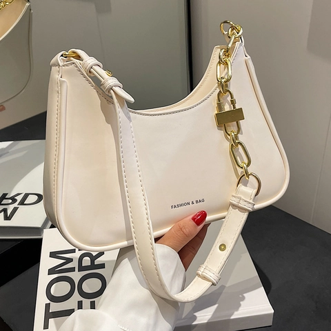 Bolso de Media Luna para Mujer en Piel Sintética PU Estilo Urbano Simple Con Correa de Cadena Dorada Ajustable Bolso de Hombro Moda Diario