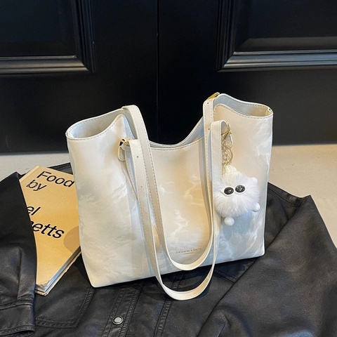 Borsa Tote in Pelle PU con Motivo Marmo di Grande Capacità per Donna Borsa a Tracolla Versatile Pendolare con Charm in Peluche