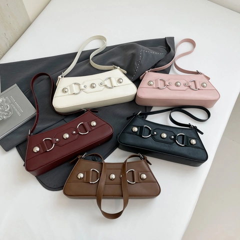 Bolso de Axila Baguette de Cuero PU para Mujer Con Eslabón y Remaches Decoración Metálica Color Sólido Casual
