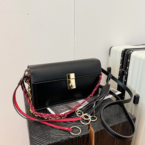 Fashion PU Leather Square Crossbody Bag With Decorative Chain Braided Rope Tassel Lock Metal Closure Shoulder Bag For Women