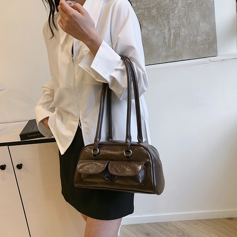 Borsa a Tracolla Bowling in Pelle PU Metallizzata Lucida Vintage per Donna Moderna Borsa da Sottobraccio Y2K con Ciondolo a Fiocco