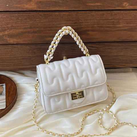 Neue Gesteppte Kettentasche Für Damen Stilvolle PU Leder Schulter Umhängetasche Trendige Quadratische Klappentasche Einfarbig Mode Handtasche