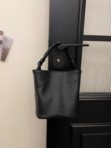 New 2025 Trendy Women PU Leather Bucket Bag Minimalist Lychee Grain Shoulder Bag With Woven Handle Commuting Crossbody Bag