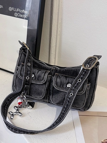 Retro Gewassen Denim Underarm Tas Voor Dames Streetwear Y2K Fashion Kleine Schoudertas Met Multi Zakken En Metalen Hanger