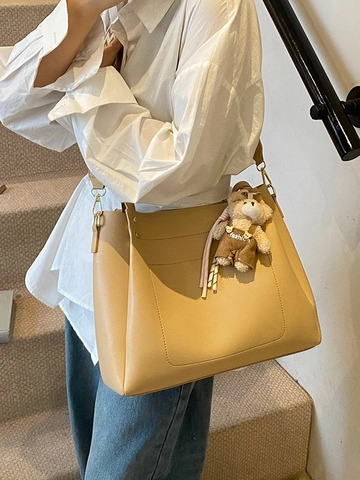 Women Large Capacity PU Leather Tote Bag Fashion Commuter Shoulder Bag With Cute Bear Charm Wide Strap Litchi Texture Handbag