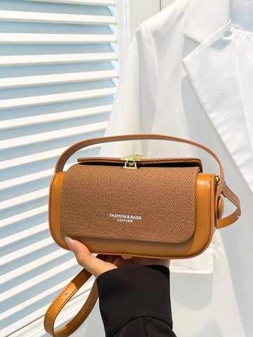2025 Borsa a Scatola Moda Donna Tessitura Intrecciata in Pelle PU Borsa a Mano Chiusura a Conchiglia Oro Tracolla Messenger Bag Crossbody