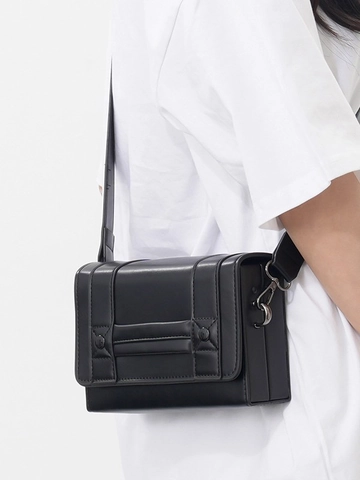 Minimalist Black PU Leather Square Crossbody Bag For Women Street Fashion Adjustable Wide Strap Box Shape Flap Shoulder Bag