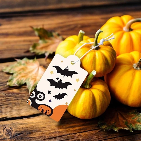 Set di Etichette Regalo di Halloween con Spago Carta Patinata Zucca Pipistrello Fantasma Etichette Decorative per Feste