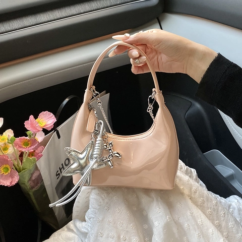 Women Glossy PU Leather Underarm Bag Fashion Half Moon Hobo Handbag With Star Pendant Metal Chain Strap Chic Shoulder Bag