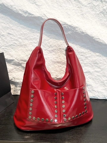 Damen Mode Nieten Tragetasche Große Kapazität PU Leder Motorrad Stil Umhängetasche Achseltasche Für Den Täglichen Gebrauch Pendeln
