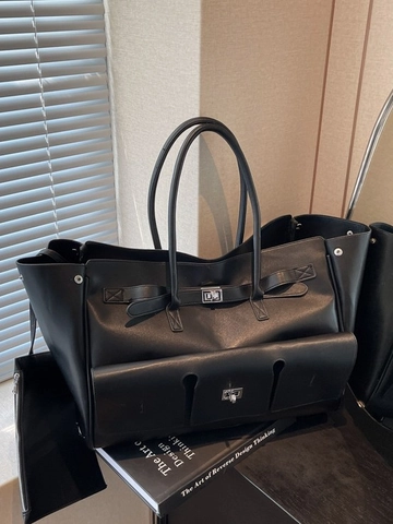 Sac Fourre-tout en Cuir PU Grande Capacité pour Femmes Poches Multiples Avec Sous-sac Verrou Métallique Sac à Bandoulière de Bureau Noir